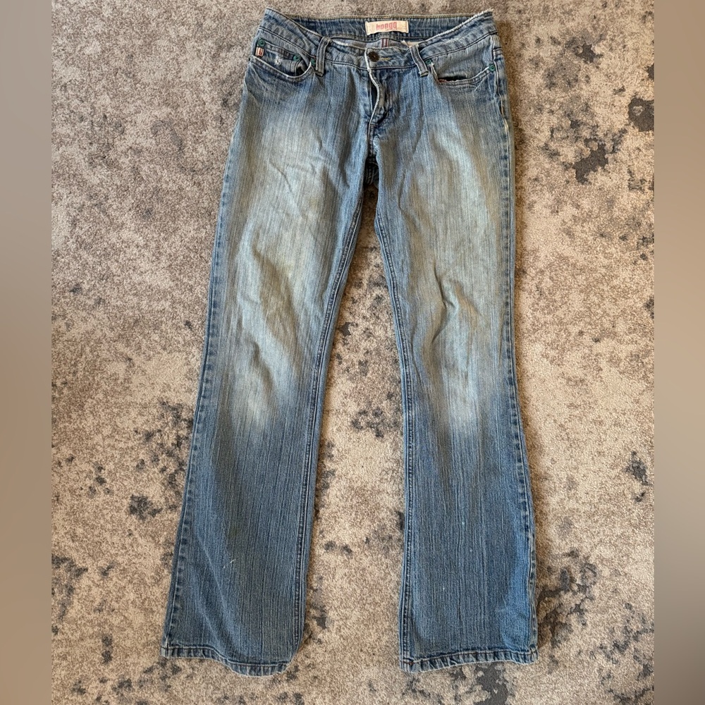 BONGO Women’s Faded Blue Bootcut Jeans